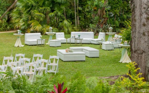 Unique Wedding Settings at Couples Swept Away Unique Wedding Settings at Couples Swept Away